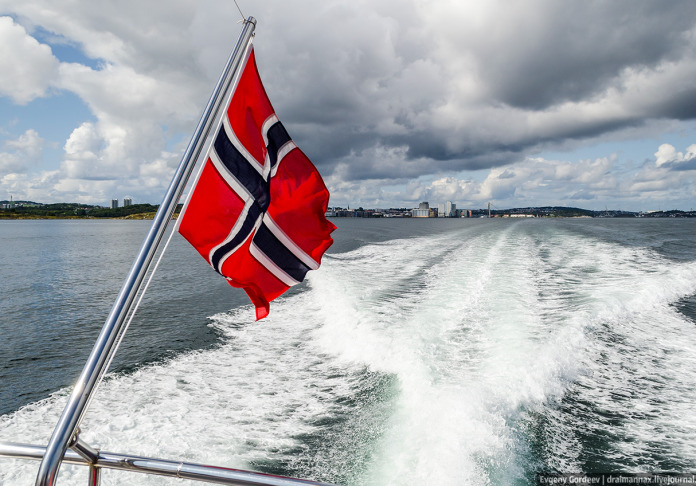 Scandinavian holidays. Two Fjord Cruise