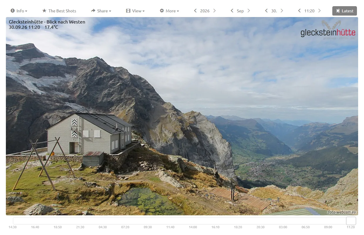 The Grindelwald webcam page with the live view