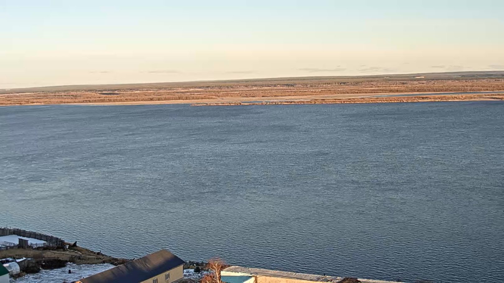 Lena River, Pokrovsk
