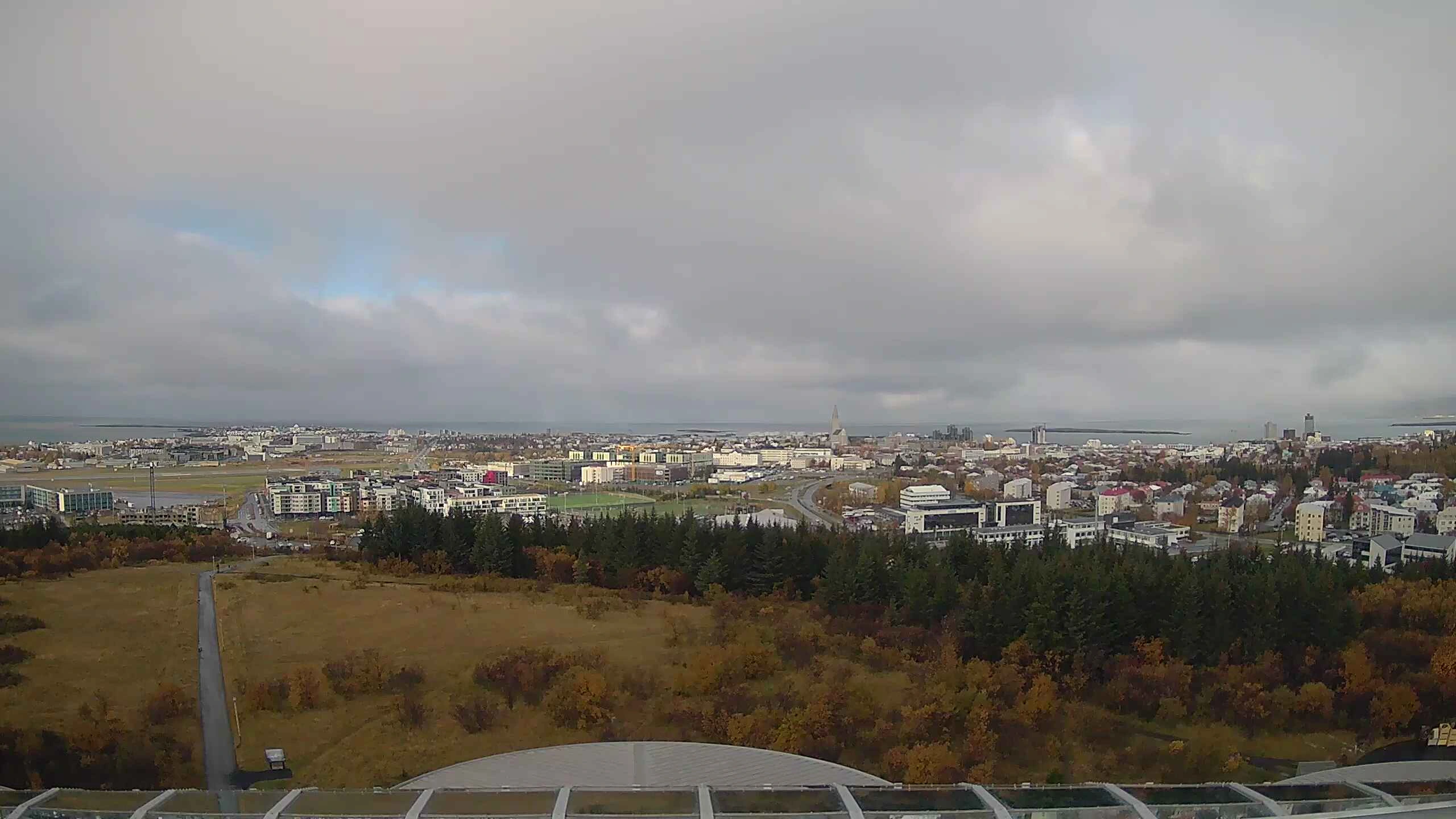 Perlan, north: old town and Hallgrímskirkja, Reykjavík, Capital Region