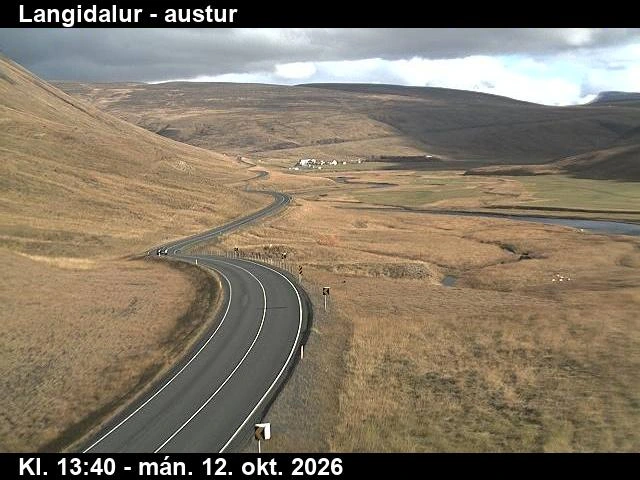 Road camera, road 1, looking east, Langidalur, North