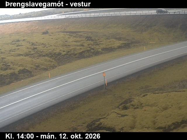 Road camera, road 39, towards Reykjavik, Threngslavegamot, Southwest