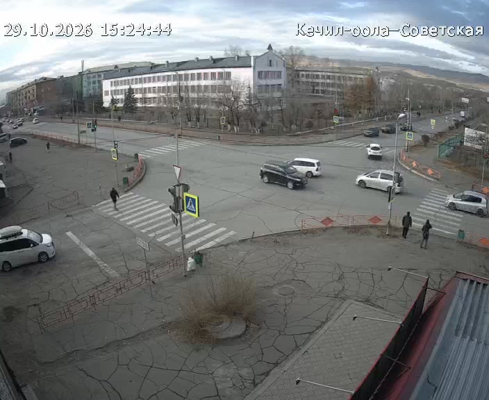 Kechil-oola Street and Sovetskaya Street, Kyzyl