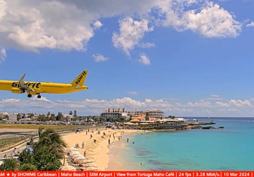 Sint Maarten, Saint-Martin