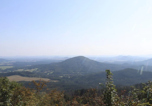 Яблонне-в-Под'єштеді
