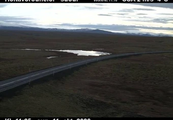 Road camera, road 1, looking south, Holtavorduheidi, West