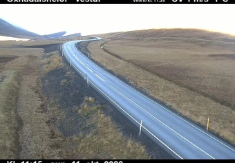Road camera, road 1, looking west, Oxnadalsheidi, North