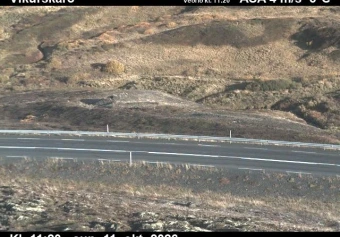 Road camera, road 84, road surface, Vikurskard, North