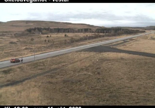Road camera, road 1, towards Selfoss, Skeidavegamot, South