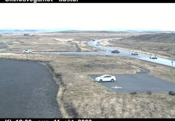 Road camera, road 1, towards the Thjorsa river, Skeidavegamot, South