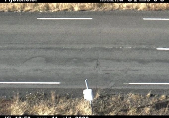 Road camera, road 1, road surface, Fljotsheidi, Northeast