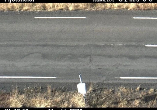 Road camera, road 1, road surface, Fljotsheidi, Northeast