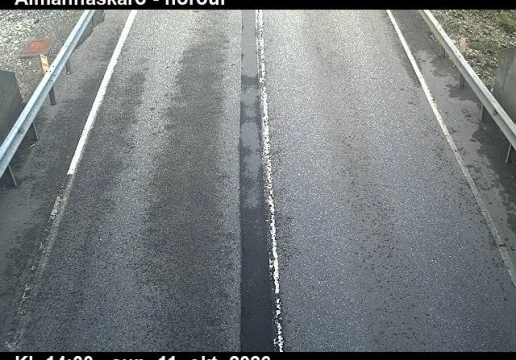 Road camera, road 1, road surface, looking north, Almannaskard (north), Southeast