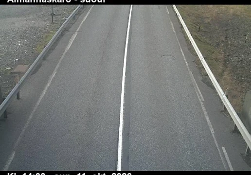 Road camera, road 1, road surface, looking south, Almannaskard (south), Southeast