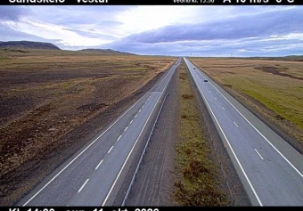 Road camera, road 1, looking west, Sandskeid, Southwest
