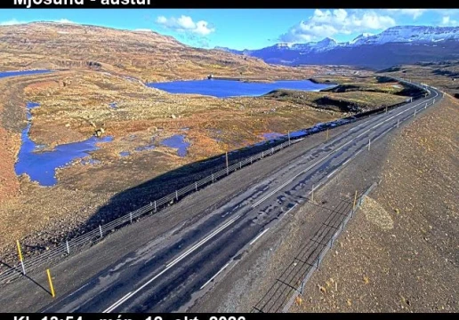 Road camera, road 93, towards Seydisfjordur, Mjosund, East