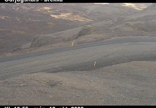 Road camera, road 60, hill, Odrjugshals, Westfjords