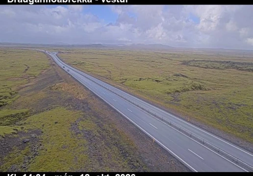 Road camera, road 1, Draugahlidabrekka, towards Reykjavik, Litla Kaffistofan, Southwest
