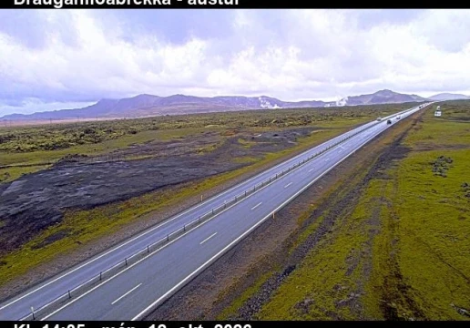 Road camera, road 1, Draugahlidabrekka, towards Hveragerdi, Litla Kaffistofan, Southwest