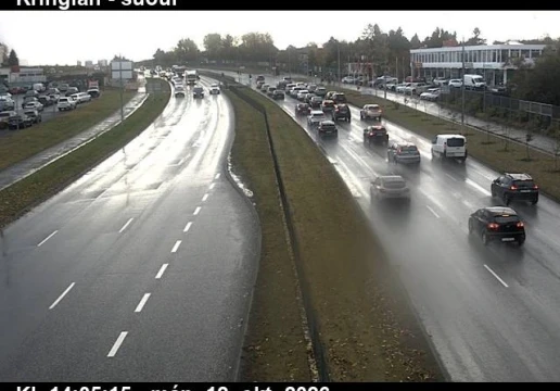 Road camera, road 49/40, looking south, Kringlan, Kringlumyrarbraut, Capital Region