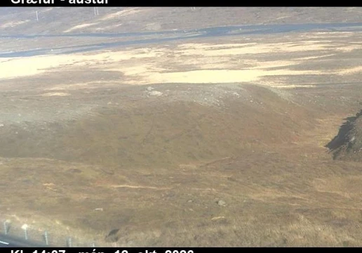 Road camera, road 1, looking east, Graefur, East