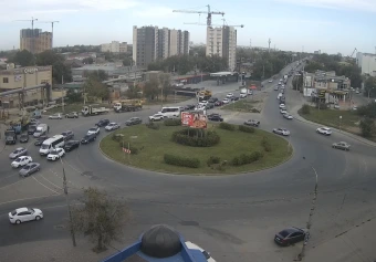 Yablochkova and Aviatsionnaya streets, roundabout, Astrakhan